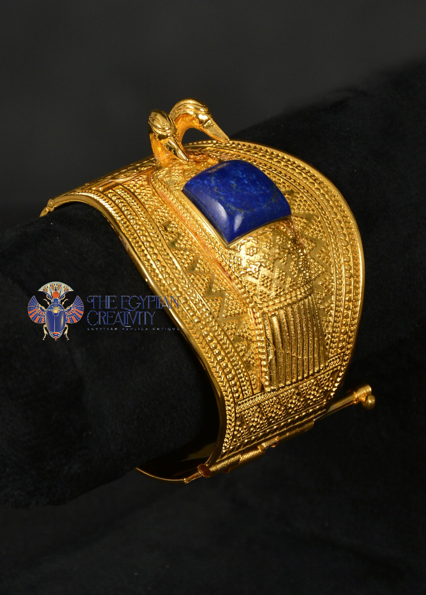Duck bracelet of Ramsses ii